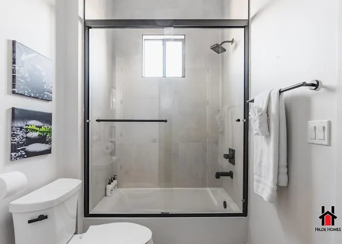Peaceful Getaway To A New Custom-built Luxury